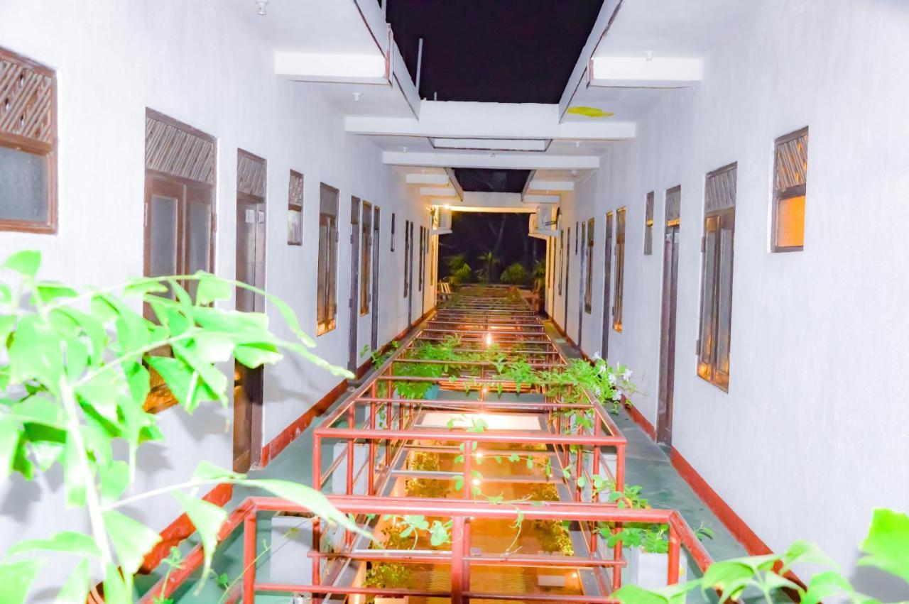 Cinnamon Airport Residencies Катунаяка Экстерьер фото