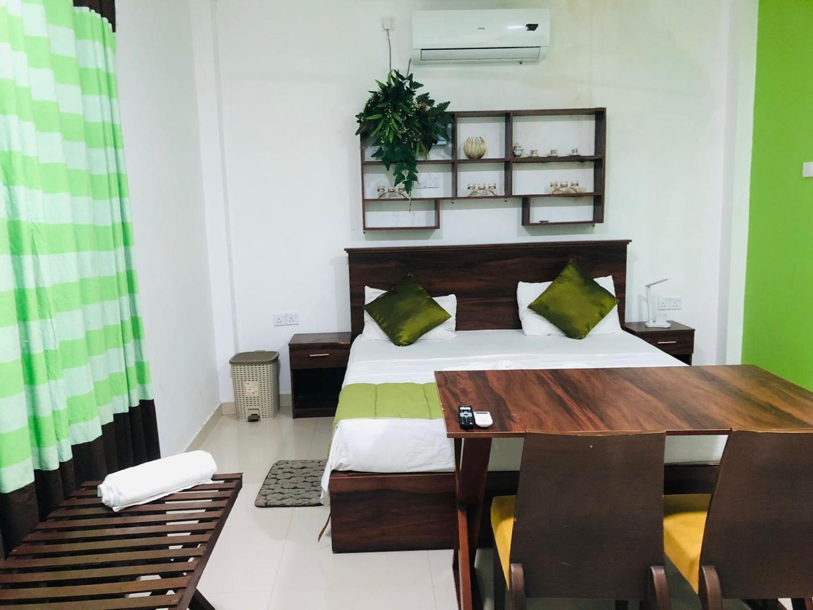 Cinnamon Airport Residencies Катунаяка Экстерьер фото