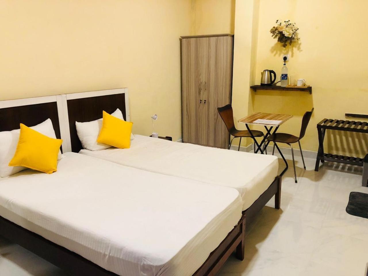 Cinnamon Airport Residencies Катунаяка Экстерьер фото